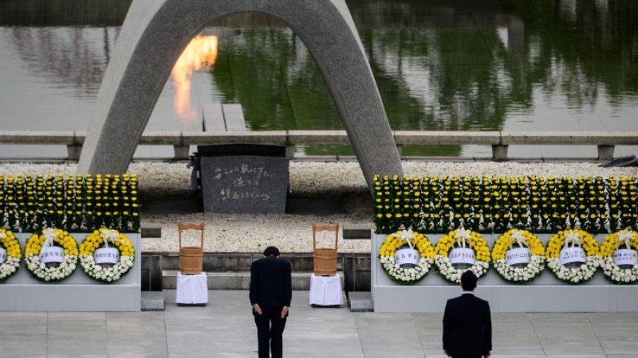 ‘75 vjetori i bombës atomike mbi Hiroshima’/ Japonia përkujton tragjedinë me të mbijetuarit