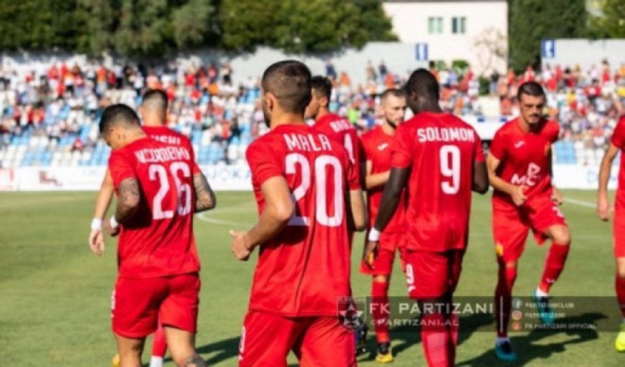 ‘Paqe’ mes Esat Malës dhe Partizanit, 21-vjeçari pranë rinovimit të kontratës me ‘të kuqtë’