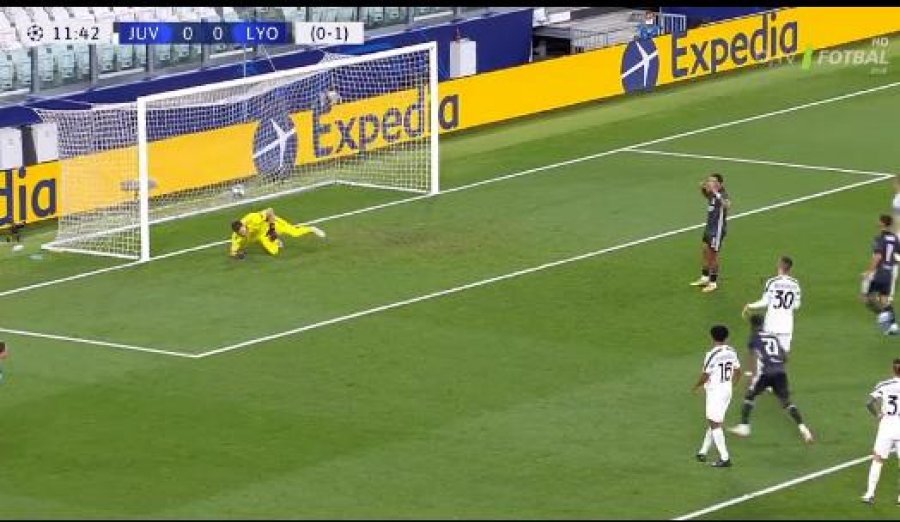 VIDEO/ Lioni surprizon Juventusin, kalon në avantazh me penallti