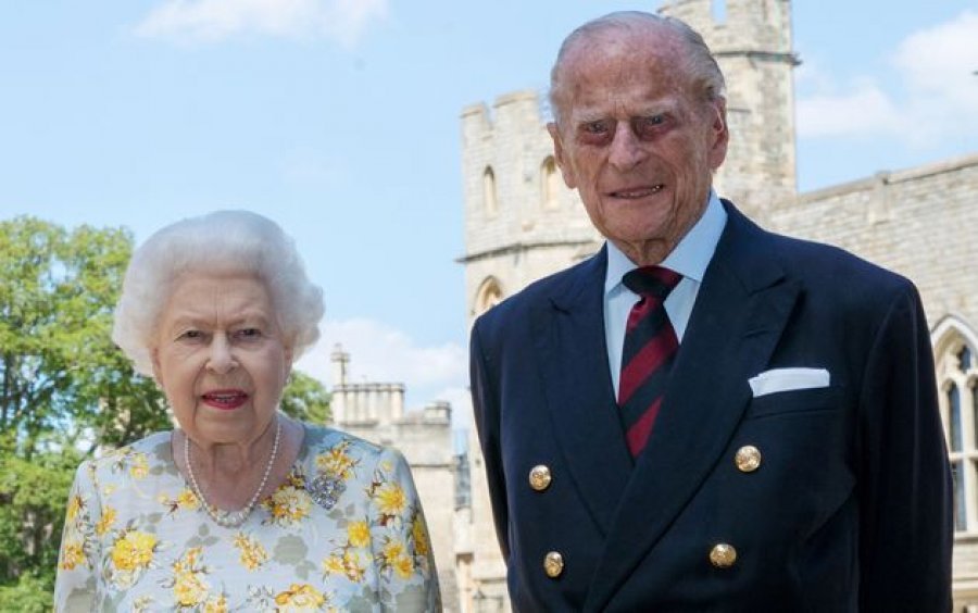 Mbretëresha Elizabeth dhe Princi Philip rrezikojnë të mbeten të bllokuar në Skoci