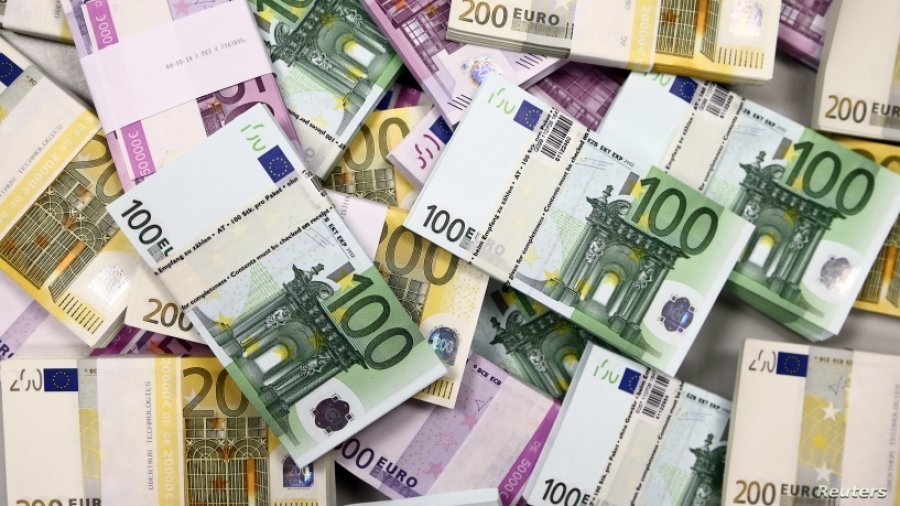 Si do të gjurmohen llogaritë bankare të biznesmenëve jashtë Shqipërisë