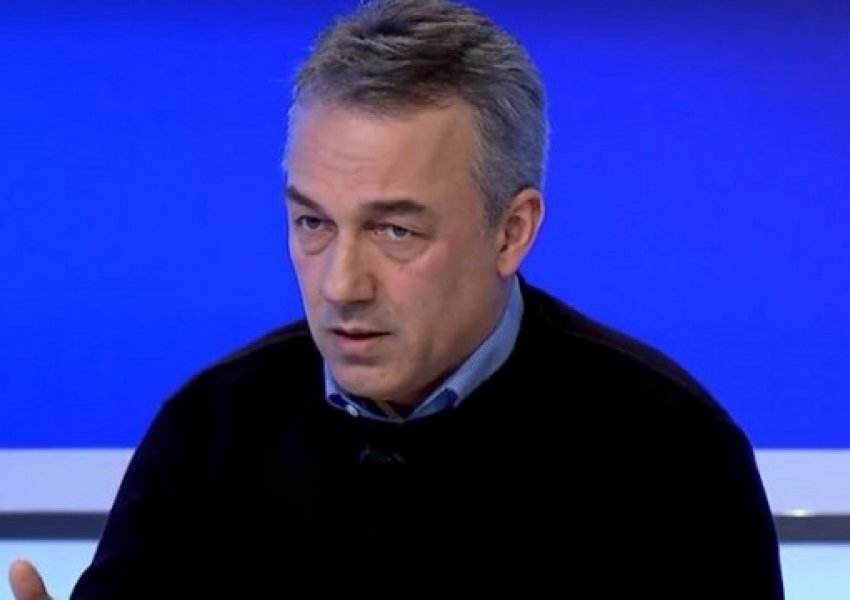 Analisti e quan Kurtin 'tucan': VV fitoi Podujevën se s’u sprovua me dialogun 
