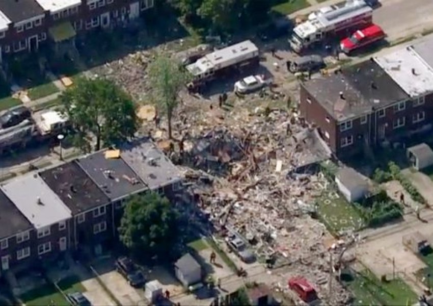 Shpërthim i fuqishëm rrafshon disa shtëpi/ Raportohet 1 i vdekur dhe 5 të plagosur në SHBA