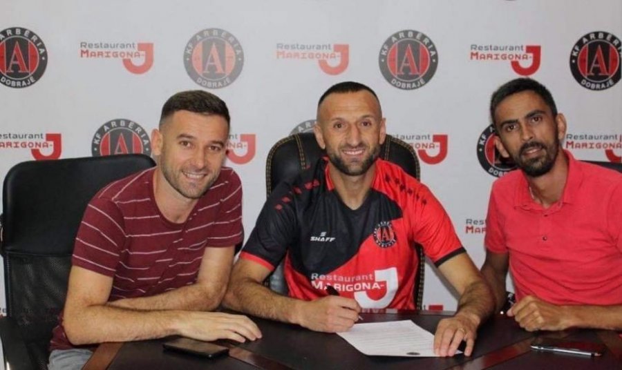 Zyrtare: Labinot Ibrahimi firmos me klubin e ri