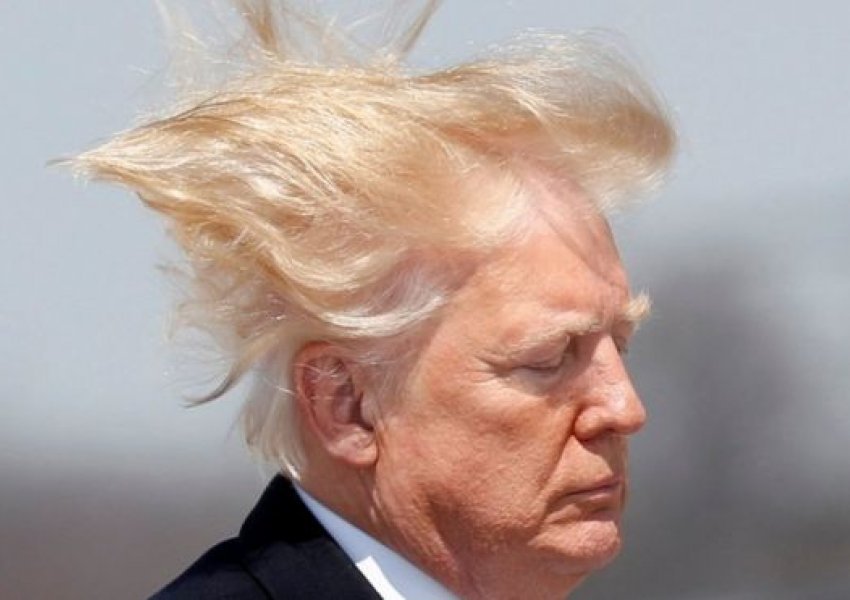 Ankesa e Trump për flokët/ Ndryshon rregullorja për kokat e dushit