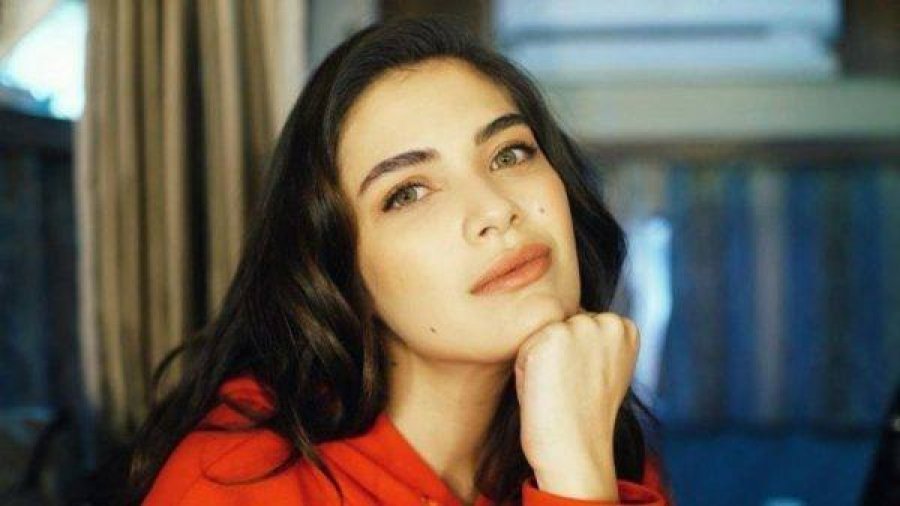 Nuk e prisnim: Zbulohet lidhja e 'Ejlylit' me aktorin e njohur turk