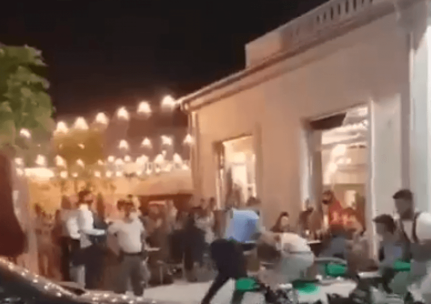 Rrahje brutale e qytetarëve me policë tek ‘Village’ në Ferizaj/VIDEO