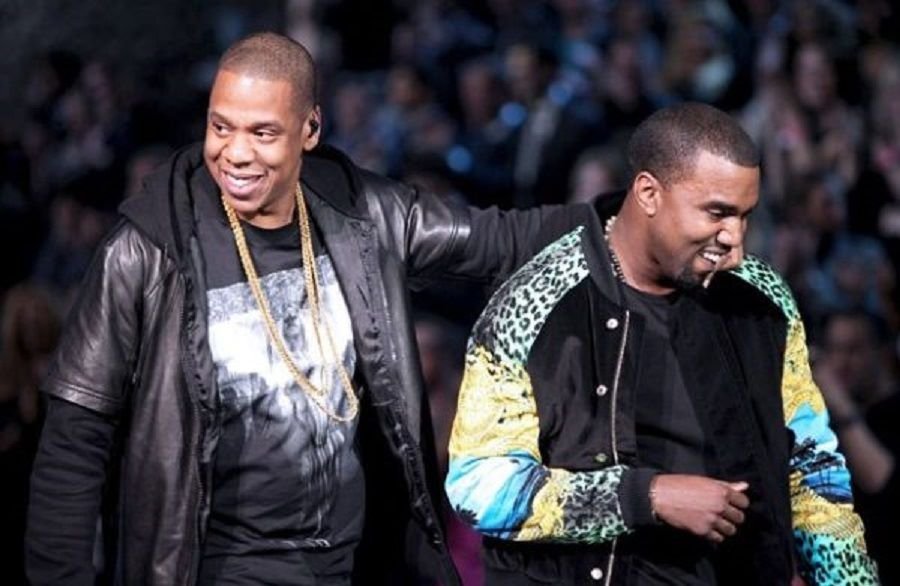 Një tjetër status i Kanye West merr vëmendjen, reperi i drejtohet Jay Z