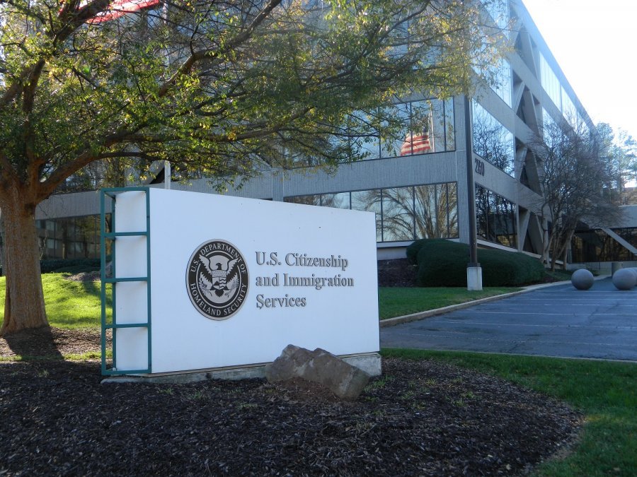 Emigracion në Amerikë: rriten tarifat e USCIS-it dhe kërkohen formularë të rinj