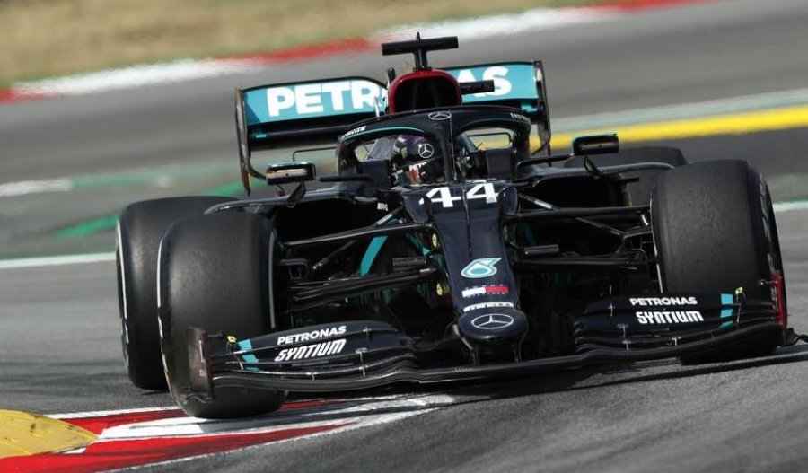 Formula 1/ Dy pilotët e Mercedesit në ‘Pole position’ për Çmimin e Madh të Spanjës