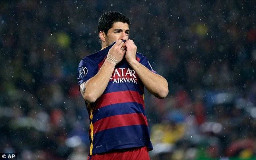 Suarez-Barcellona shtohen tensionet, ekipi kërcënon lojtarin