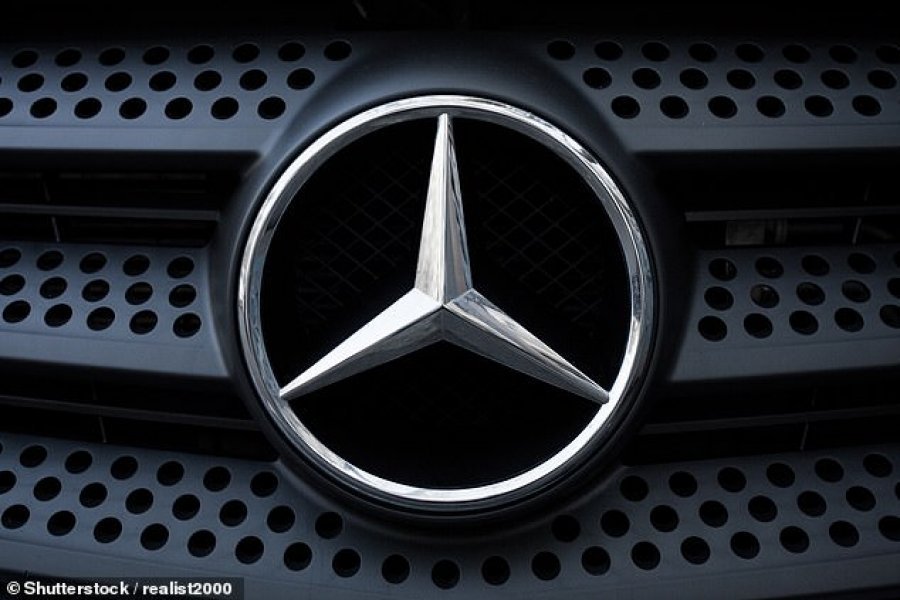 Skandali i Mercedes, mijëra pronarë të makinave dëmshpërblehen