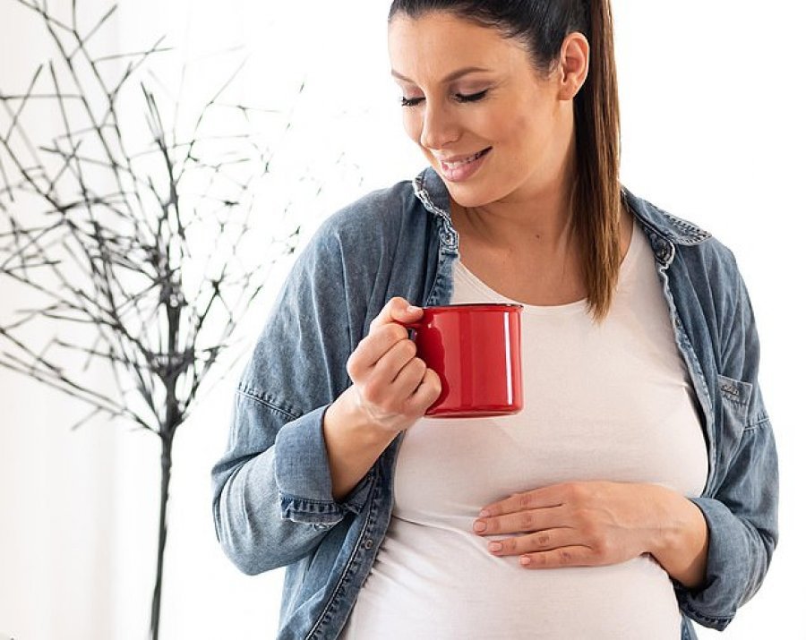 Kafeina dëmton shtatzëninë, tregon studimi i ri