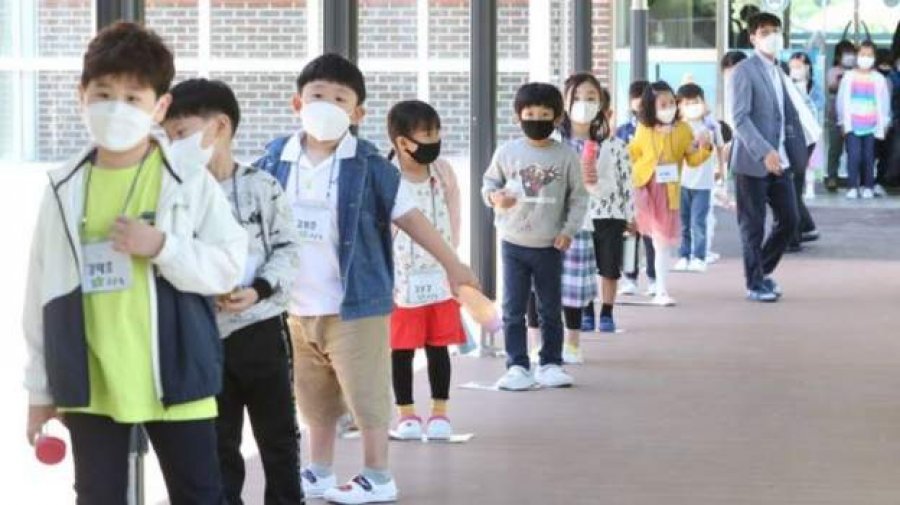 Koreja e Jugut urdhëron mbylljen e shkollave në Seul     