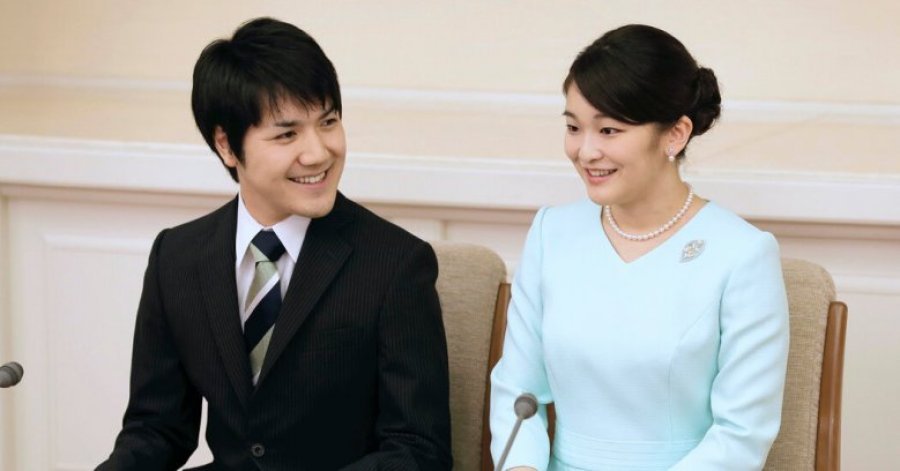 Japoni/ Trashëgimtari fronit i lejon vajzës të martohet me të dashurin