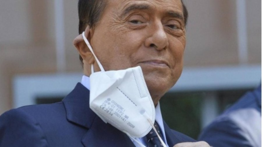 Rëndohet gjendja e ish-kryeministrit italian, Silvio Berlusconi