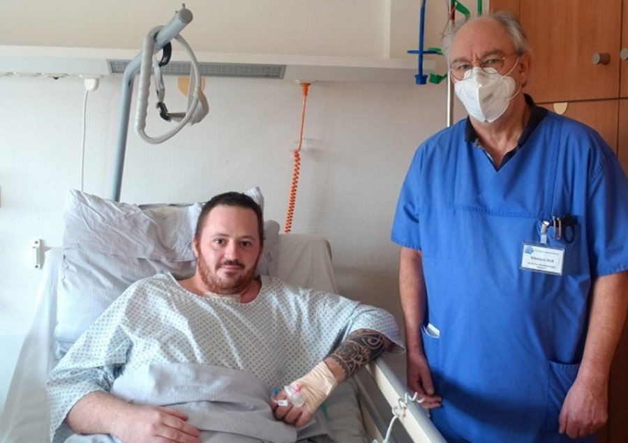 4 javë në koma me Covid-19/ Mjekët gjermanë shpëtojnë 27-vjeçarin shqiptar