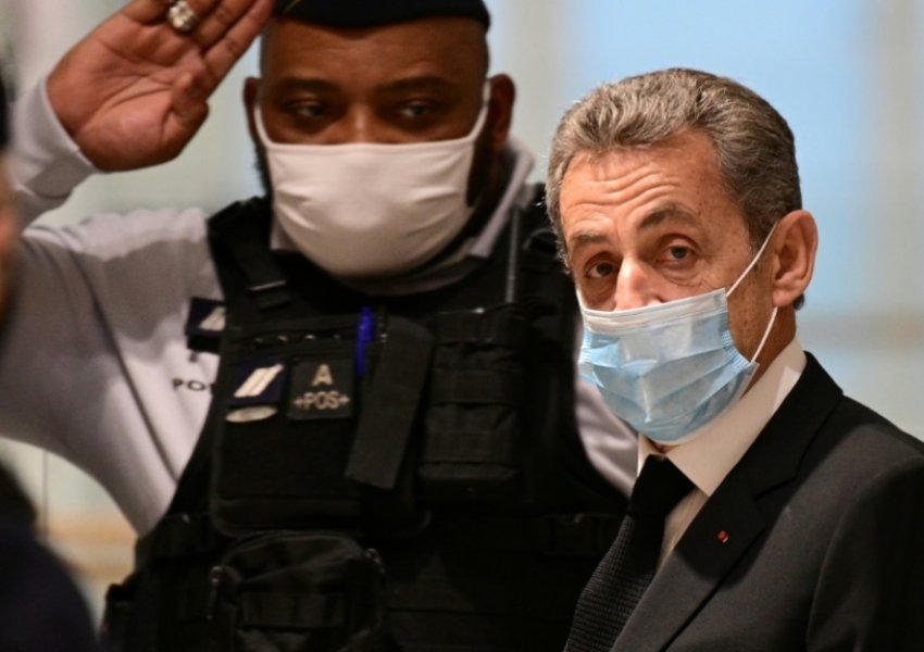 Prokuroria franceze ka kërkuar 4 vite burgim për ish-presidentin Sarkozy