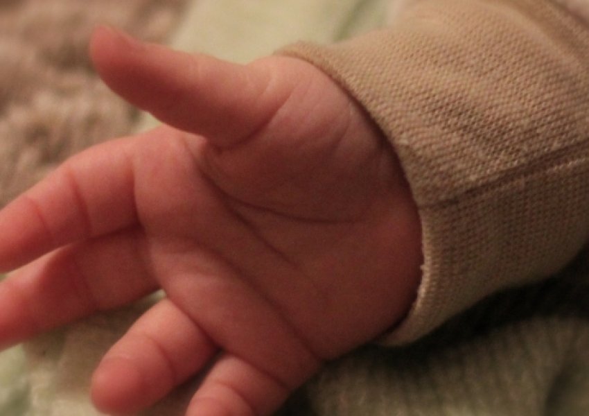 Lansohet shërbimi digjital për regjistrimin e lindjes së fëmijës