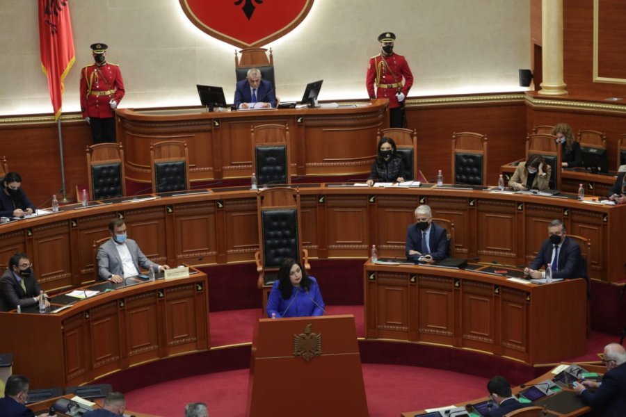Edi Rama boycotts Kosovo’s acting President Vjosa Osmani’s address in the parliament