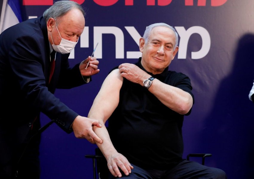 Kryeministri izraelit merr publikisht vaksinën anti-Covid