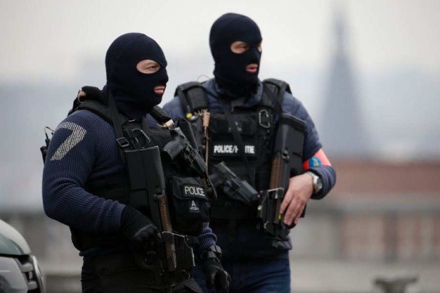 Goditet grupi i drogës në Belgjikë, një shqiptar plagoset rëndë