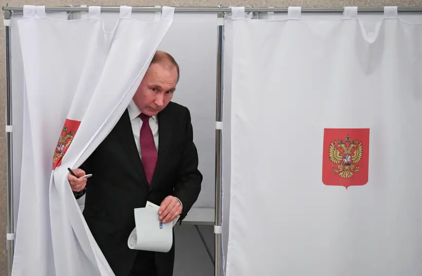 Putin ‘saldon’ pushtetin deri në 2036/ Ja si i motivoi rusët të votonin paketën e ndryshimeve kushtetuese