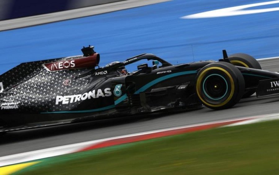 Nis sezoni i Formula 1, Mercedesi dominon provat e lira në Austri