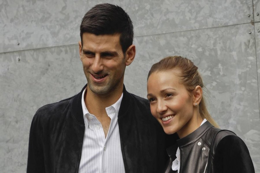Dolën pozitivë 9 ditë më parë, ja rezultati i testit të dytë të Djokovic dhe bashkëshortes