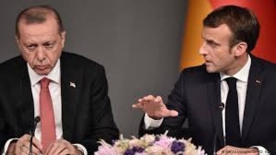 Tensionohet aksi Paris-Ankara, Franca i kërkon NATO-s të plotësojë katër pikat e sajë