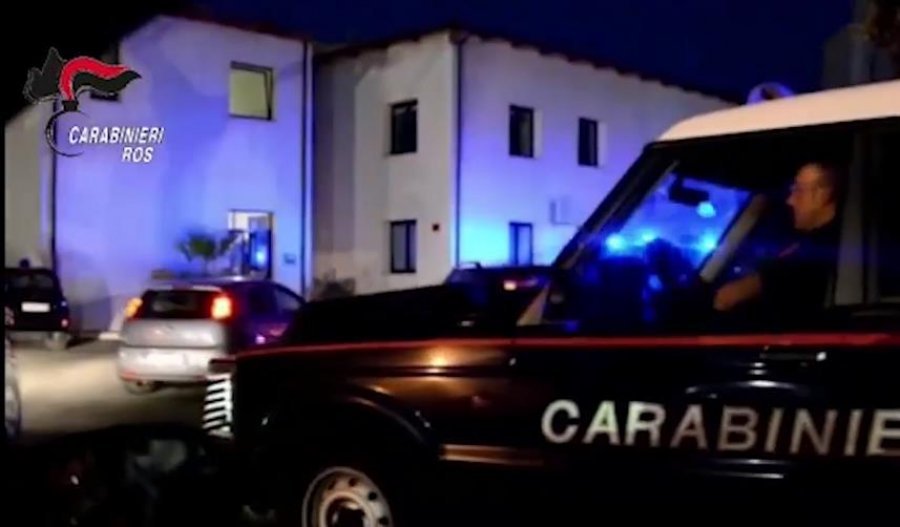 33 te arrestuar në Cagliari,  mes tyre ‘Bosi’  i organizatës që kryente lidhjet me grupet kriminale shqiptare