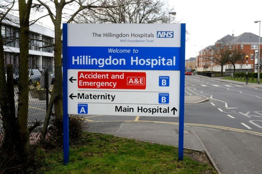 Spitali në Londër mbyll dyert për urgjencat pas infektimit të personelit