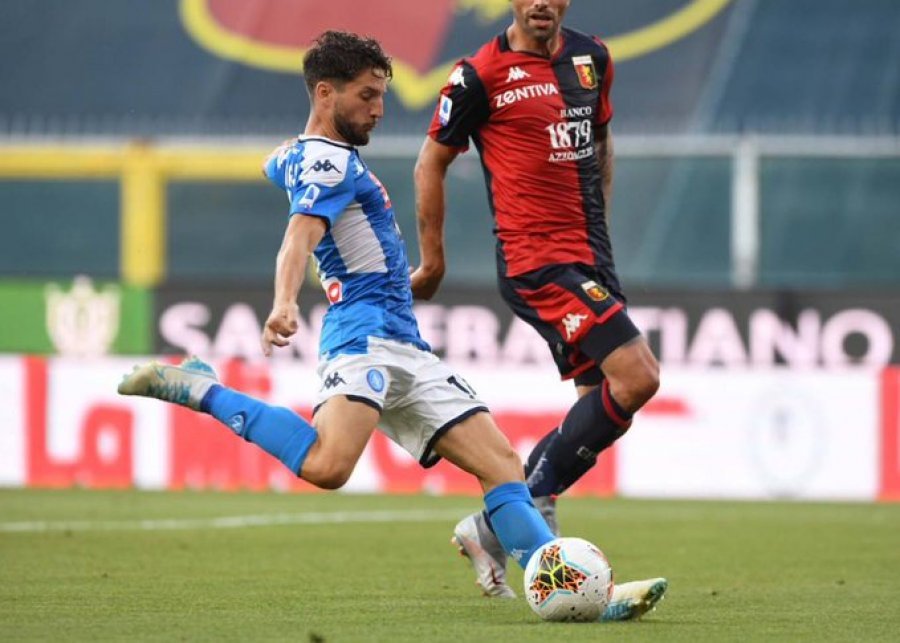 Serie-A: Napoli fiton ndaj Genoas dhe ngjitet në vendin e 5-të