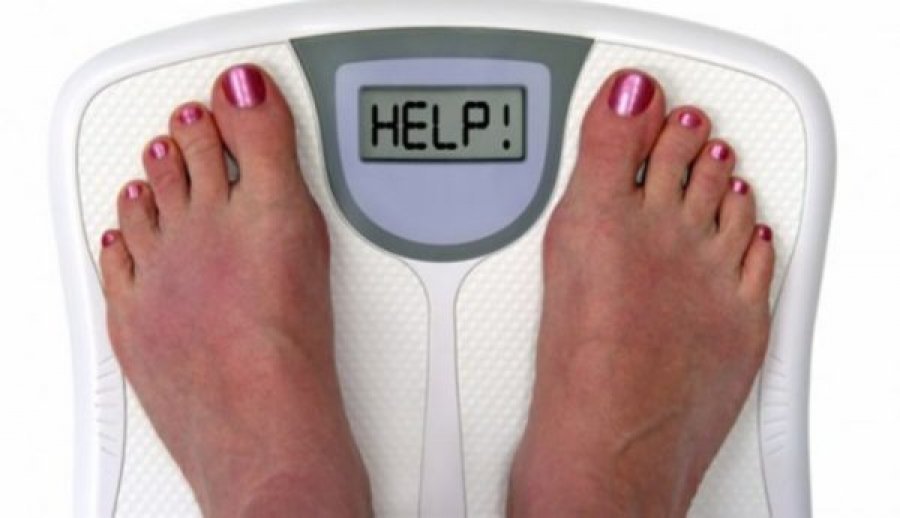 ‘Humbja në peshë, të shpëtoni nga COVID-19’/ Ekspertja shëndetësore thirrje njerëzve