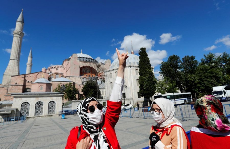 Erdogan e shpall ‘Hagia Sophia’ xhami pas vendimit të gjykatës turke