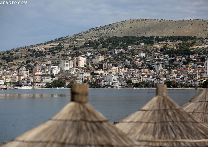 Drama e turizmit shqiptar, asnjë turist në derë, veç tatimorëve për gjoba