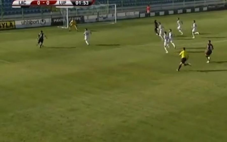 VIDEO/ 2 minuta lojë, shënohet goli i parë në Laçi - Luftëtari