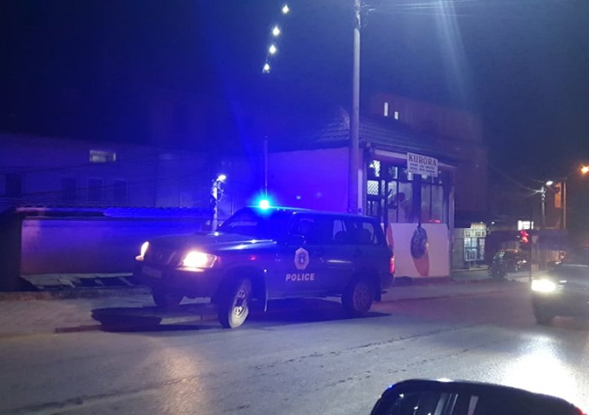 Operacioni i policisë në ora 21:00 në Prishtinë, ndalohen veturat e autobusët e trafikut urban