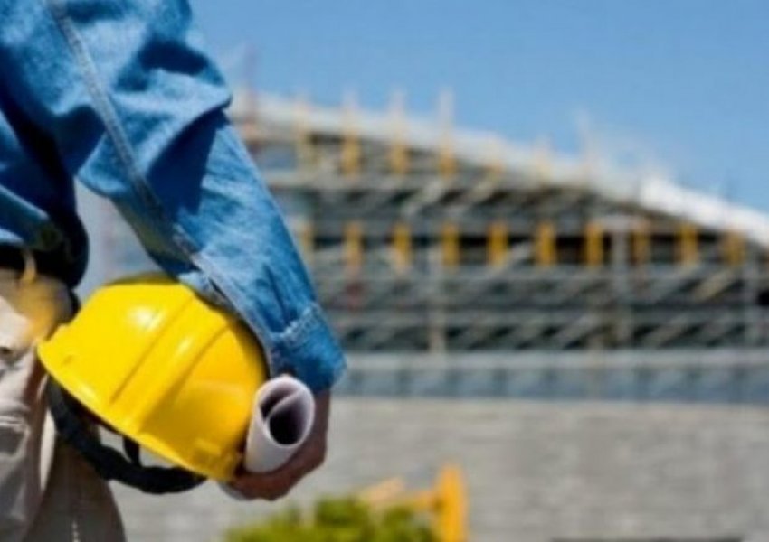Dy punëtorë të ndërtimtarisë lëndohen në vendin e punës në Viti