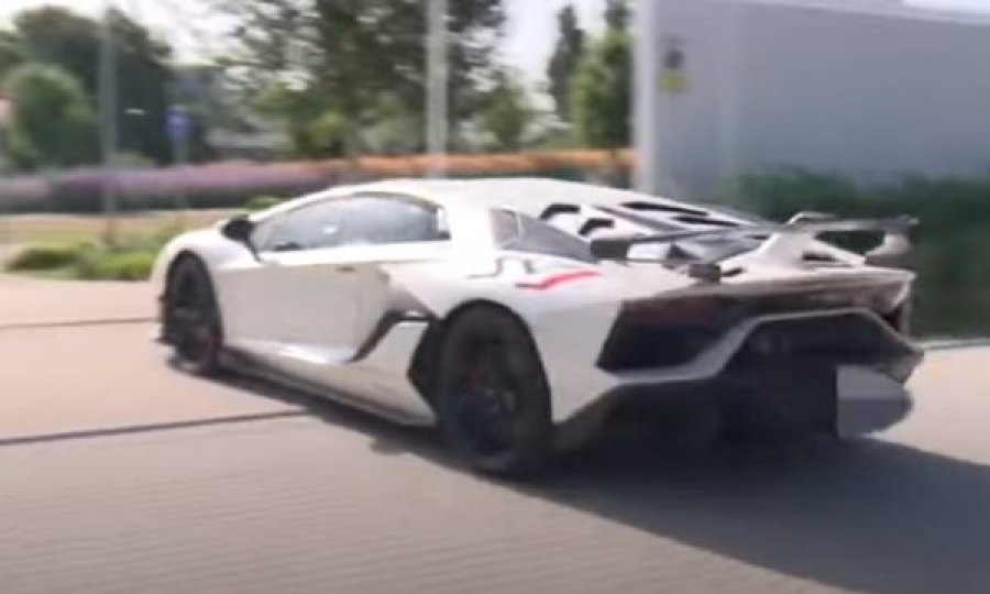 VIDEO/ Hazard mbërrin në stërvitje me Lamborghini, shikoni ‘bishën’ 500 mijë euro