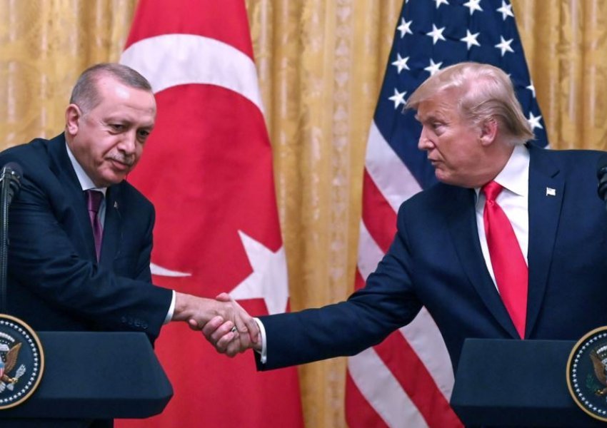 Situata në Libi/ Trump dhe Erdogan diskutuan për një stabilitet të qëndrueshëm
