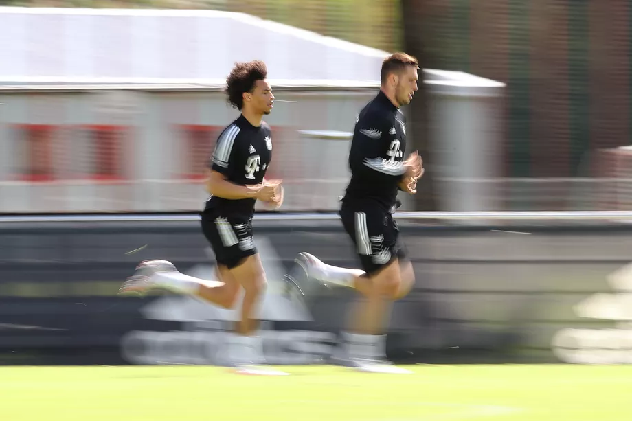 VIDOE/ Leroy Sane i lumtur pas stërvitjes së parë me Bayern Munchen