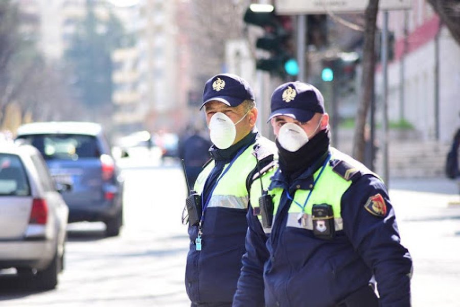 Konfirmohen 2 policë të infektuar me Covid-19 në Tiranë/ Karantinohen 17 efektivë në të gjithë vendin