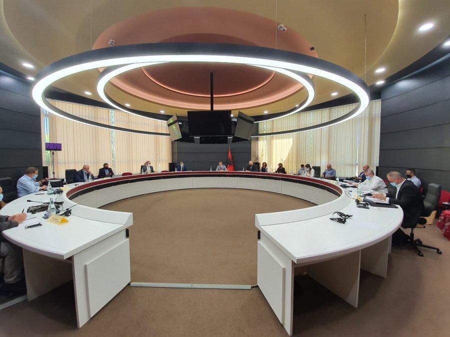Opozita: Koalicionet nuk ndalohen, të marrim ekspertizën e nevojshme nga ODIHR