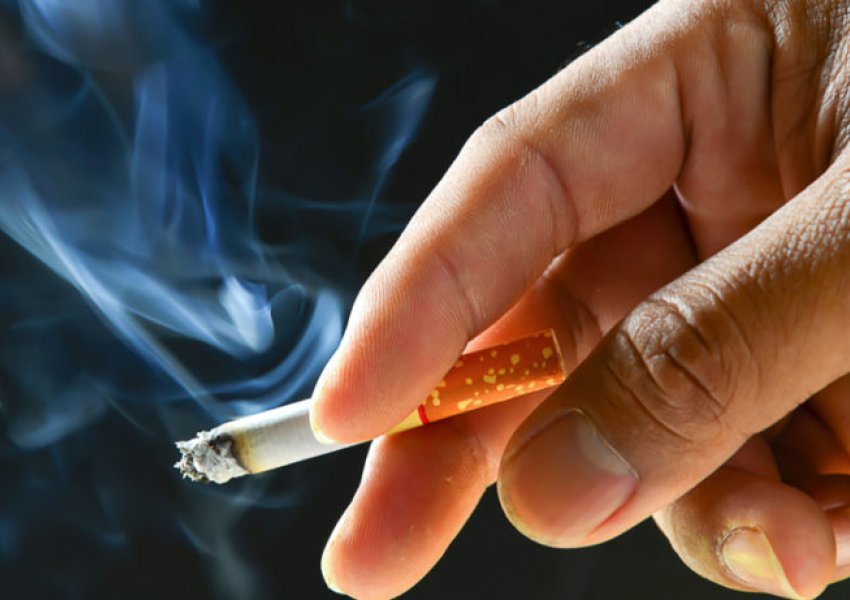 Ky është vendi i parë në Europë që ndalon cigaren edhe në ambientet e jashtme