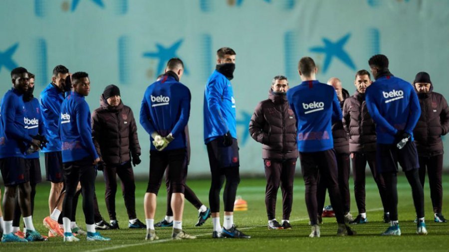 Kriza financiare, futbollistët e Barçës refuzojnë uljen e dytë të pagës