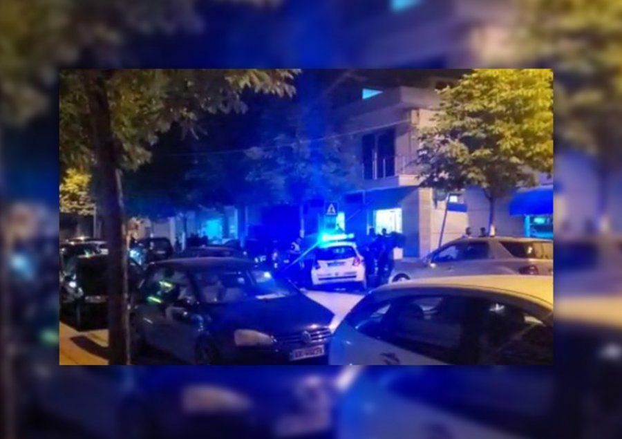 VIDEO/ Shpërthimi i fuqishëm në Vlorë, pamjet e para nga vendngjarja 