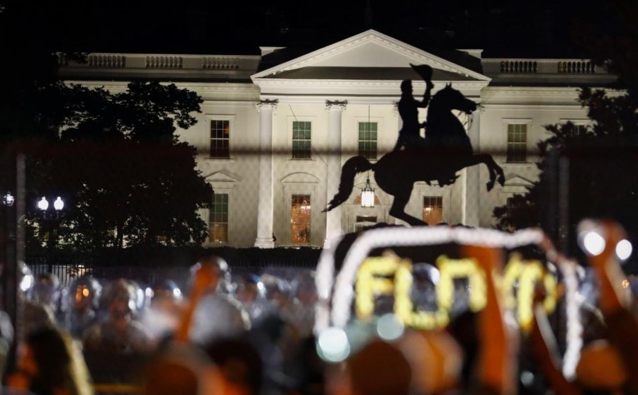 Shtëpia e Bardhë 'nuk ka ndryshuar mendje' për sprapsjen e dhunshme të protestuesve
