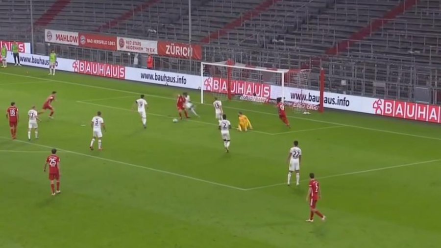 VIDEO/ Bayern drejt finales së Kupës, kalon në avantazh përballë Frankfurtit