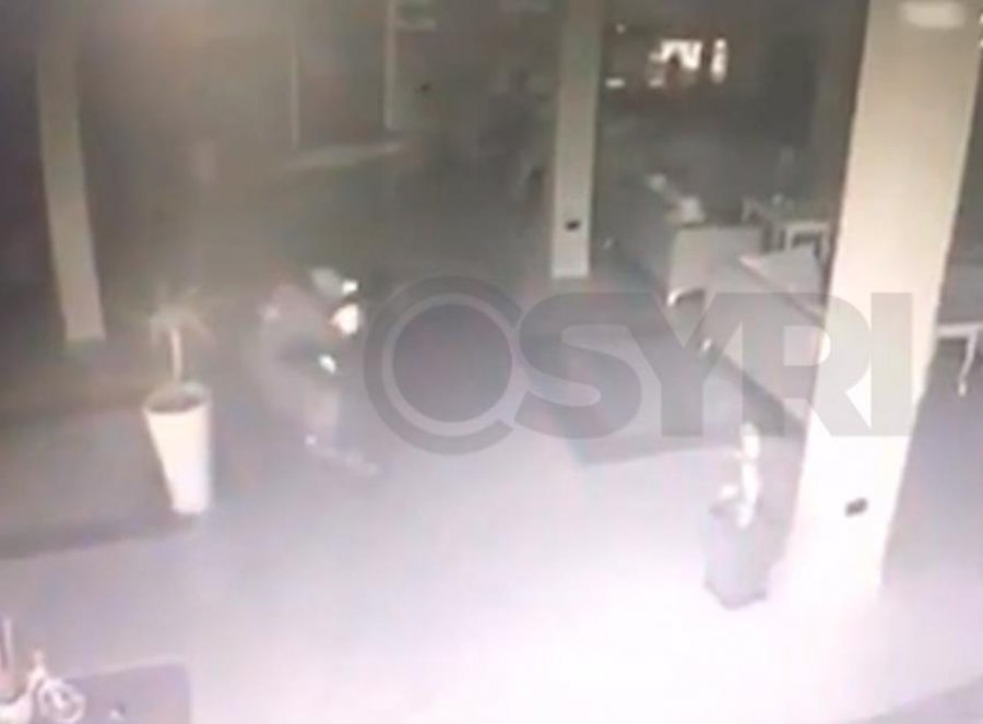 VIDEO EKSKLUZIVE/ SYRI.net siguron pamjet e ekzekutimit brenda hotelit në Laç